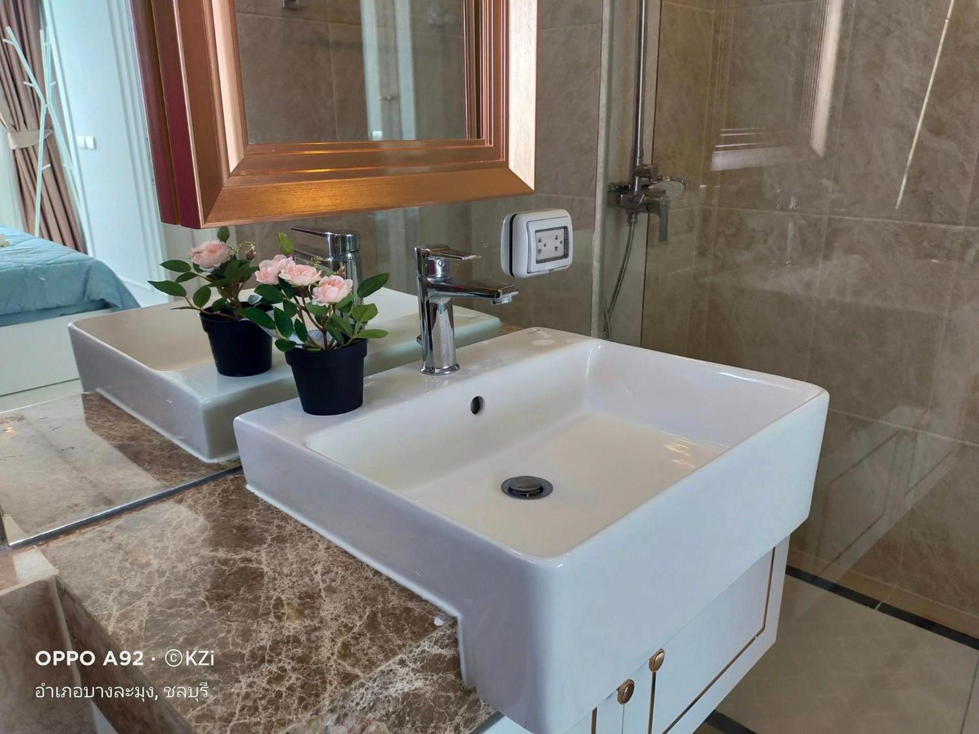 Apartment Beautiful Sea View 2 Bed - Luxury *